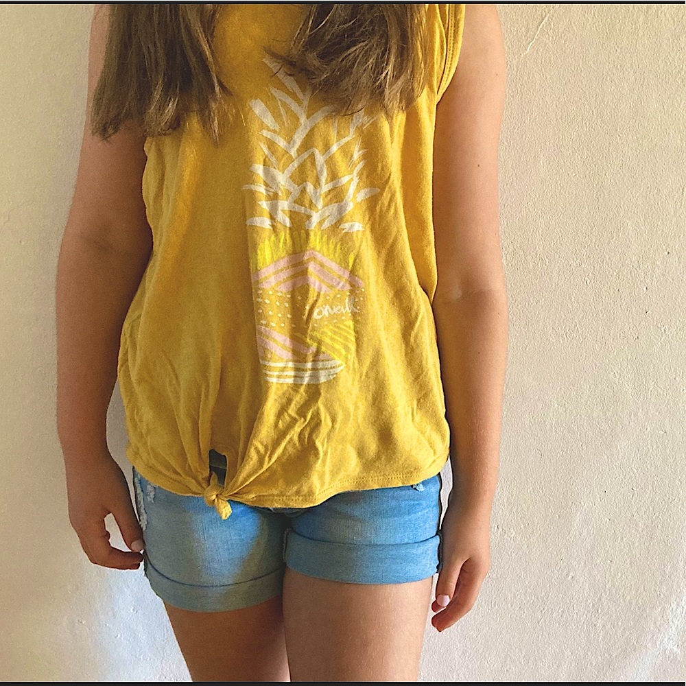 Mustard yellow O’Neill tank. Girls XL.